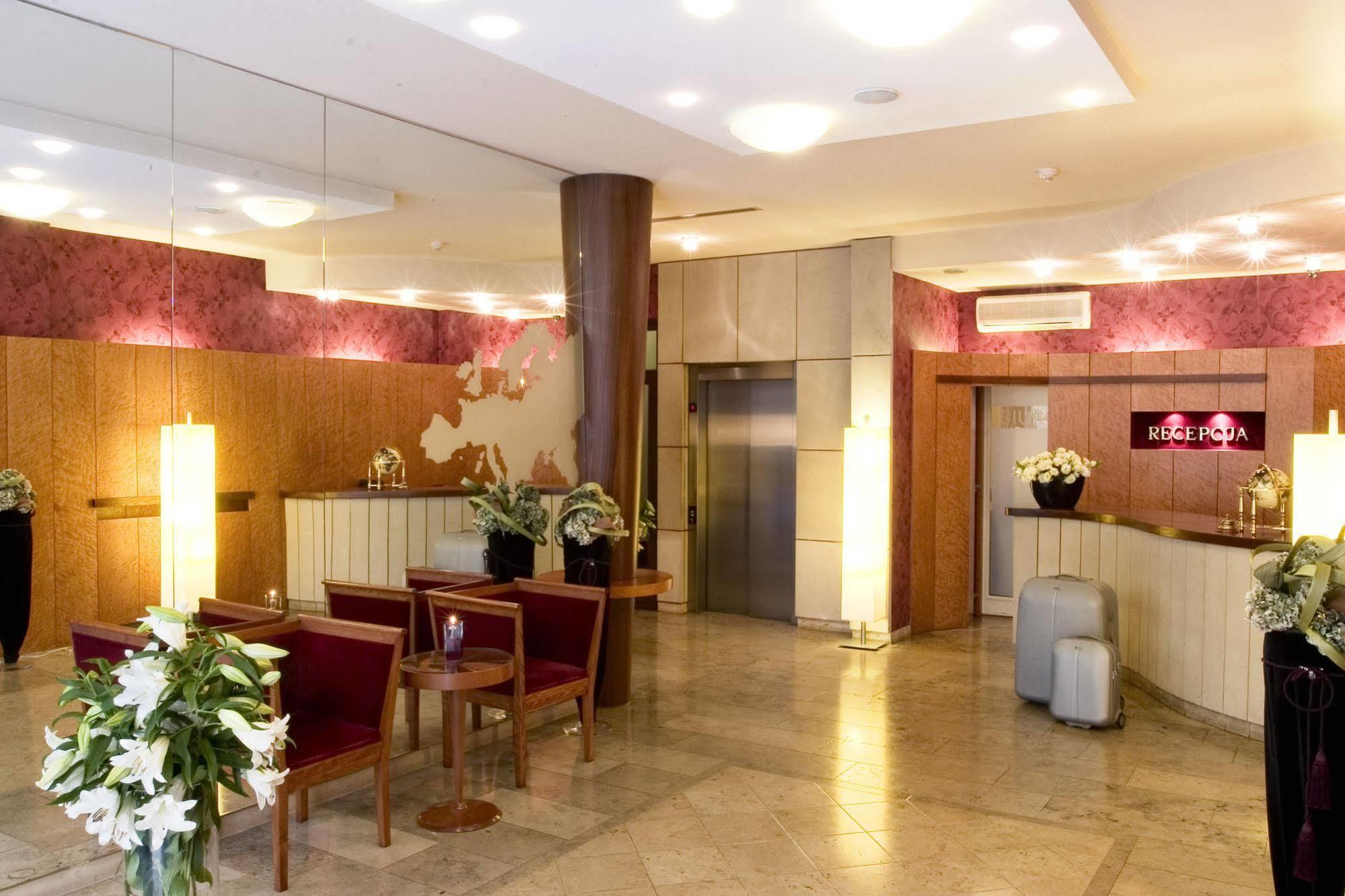 Classic Hotel Красков Екстериор снимка