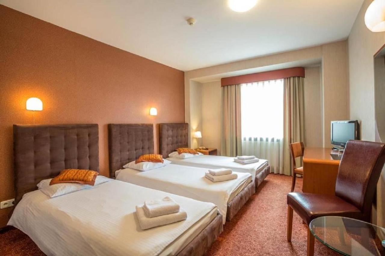 Classic Hotel Красков Екстериор снимка
